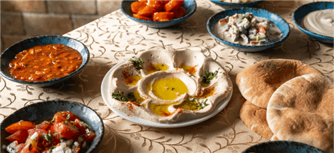 אל מוכתאר - מסעדה מזרחית בצומת גולני