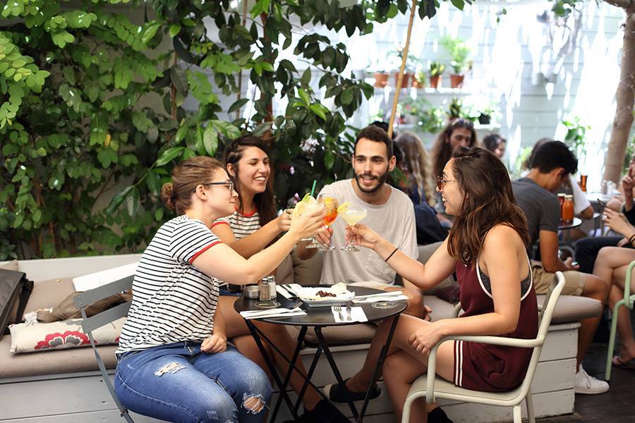 תמונה שצולמה בג'ונסי גארדנר - 2 תמונה של ג'ונסי גארדנר - 2