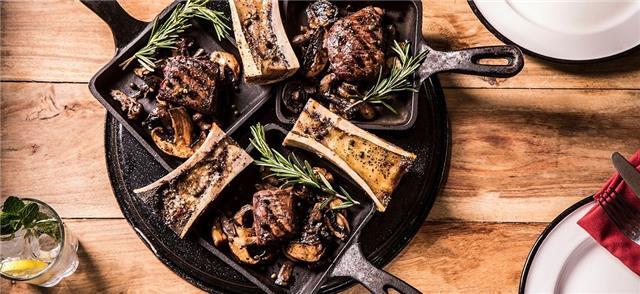 התרנגול הכחול בתל אביב