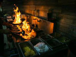 תודה שבאת: ארוחה במסעדת טאיה