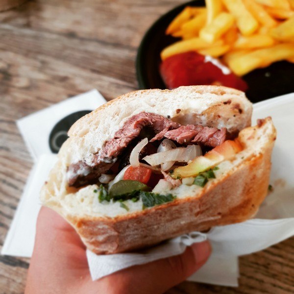 תמונה שצולמה בOak Burgers - 1 תמונה של Oak Burgers - 1