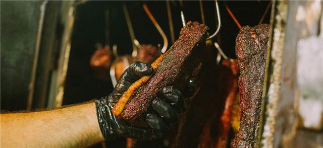 המעשנה בינוב