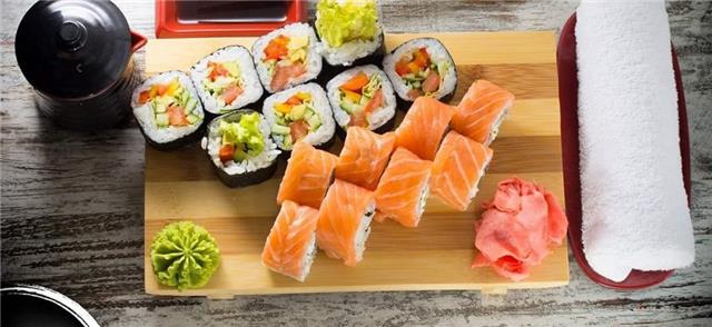 אושי אושי בהוד השרון