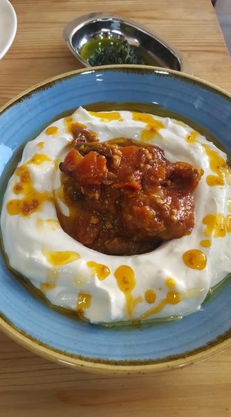 לבאנה המשורר לבאנה המשורר