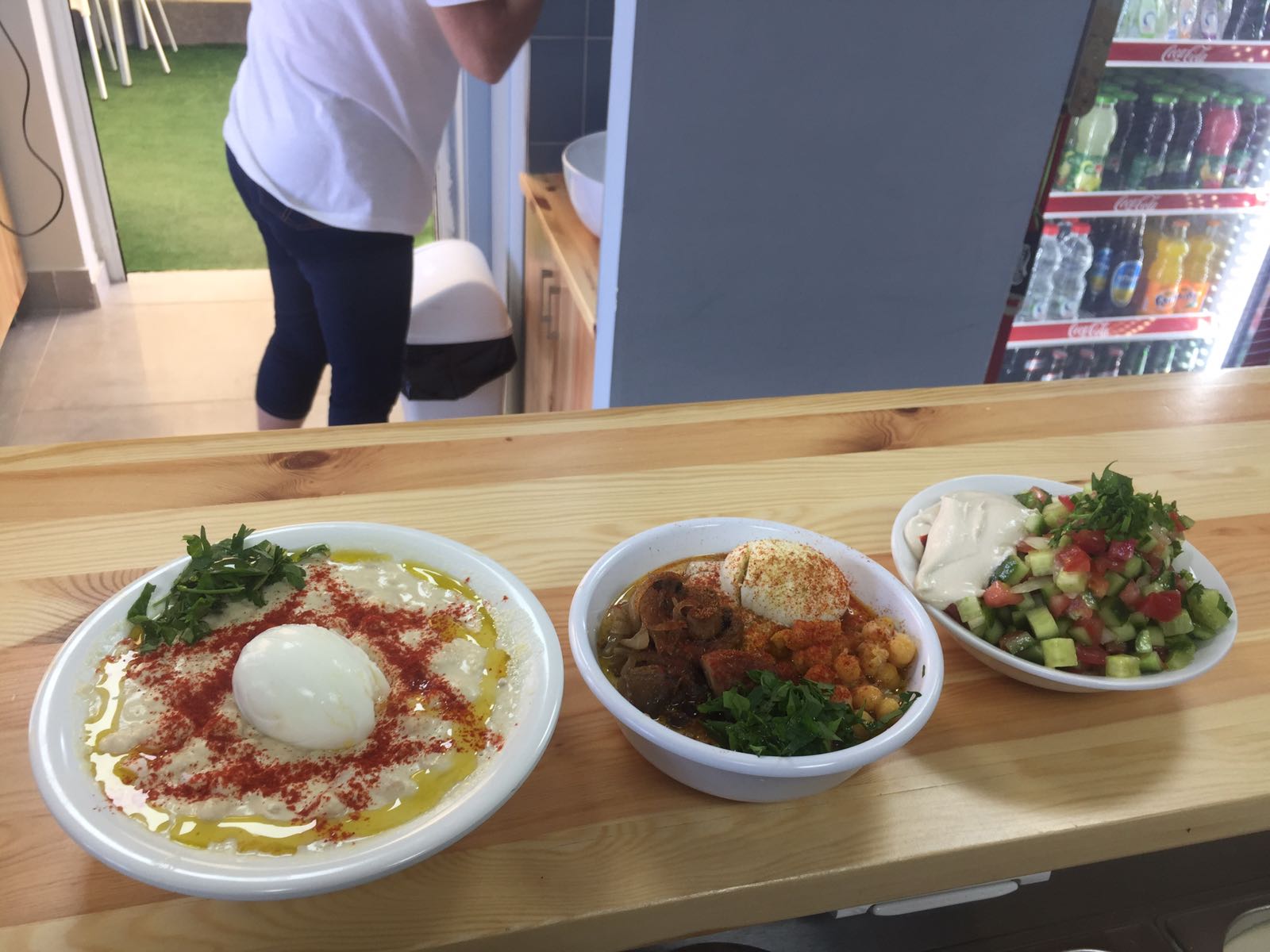 תמונה שצולמה בחומוס אליהו - 3 תמונה של חומוס אליהו - 3
