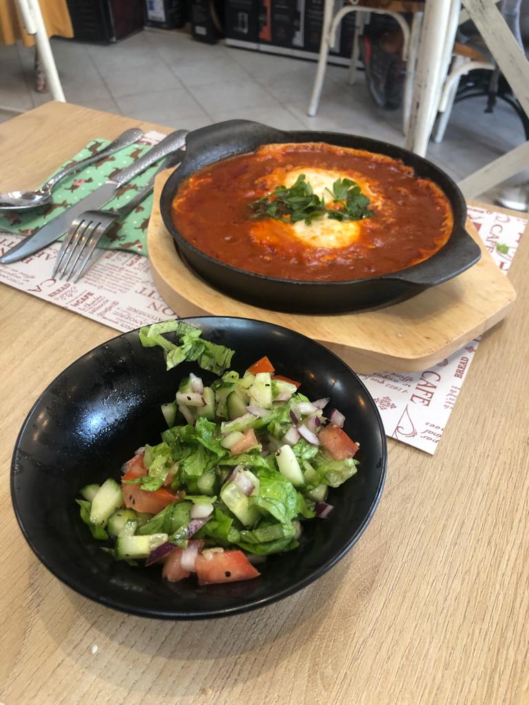 תמונה שצולמה בקופי קאפ - 2 תמונה של קופי קאפ - 2