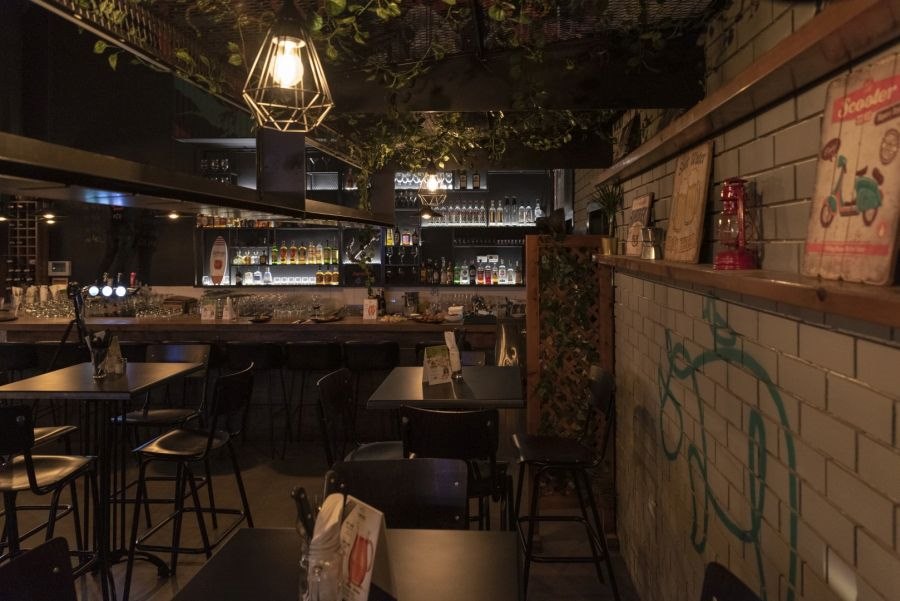 תמונה שצולמה בבלה וצ'ארלי - 1 תמונה של בלה וצ'ארלי - 1