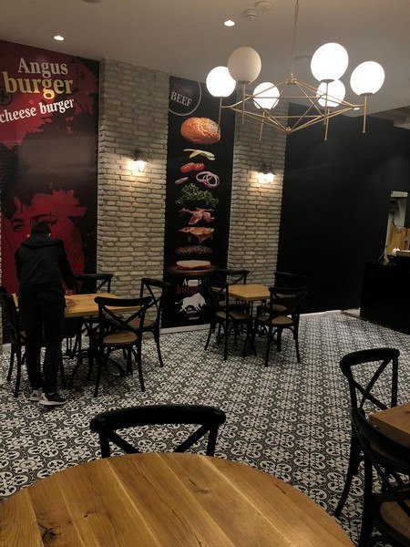 תמונה שצולמה באנגוס בורגר - 2 תמונה של אנגוס בורגר - 2