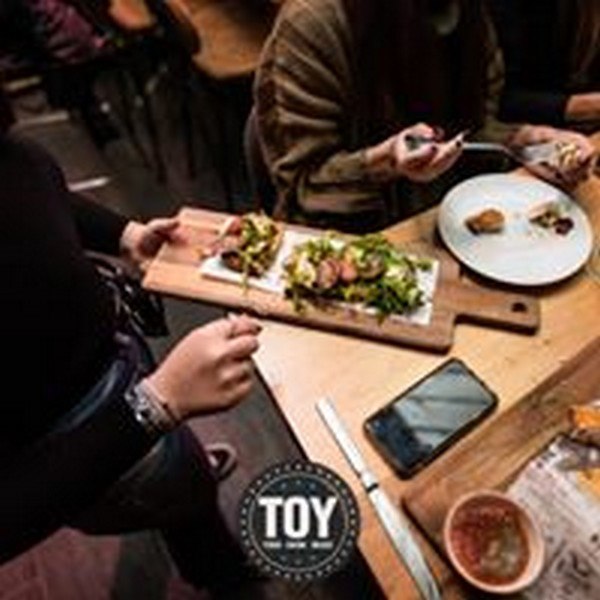 תמונה שצולמה בטוי בר Toy bar - 3 תמונה של טוי בר Toy bar - 3