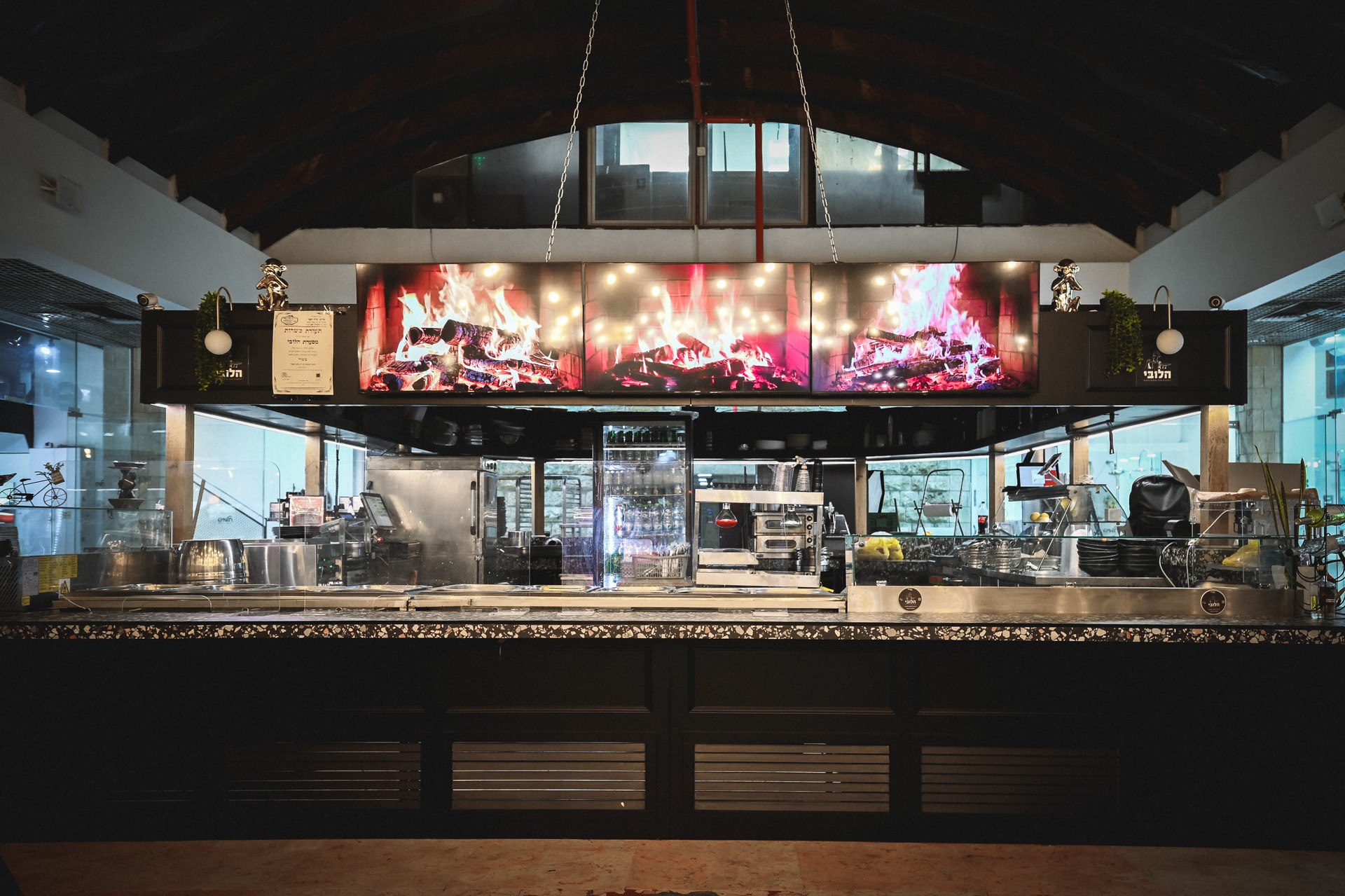 תמונה של הלובי - 3