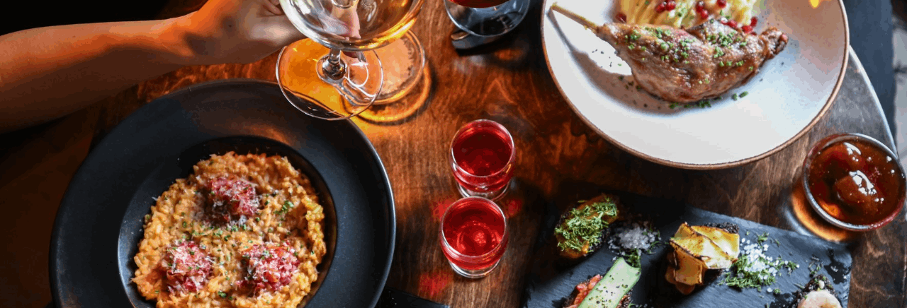 סאטיריקון בר קוקטיילים בחיפה