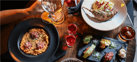 סאטיריקון - בר קוקטיילים בחיפה