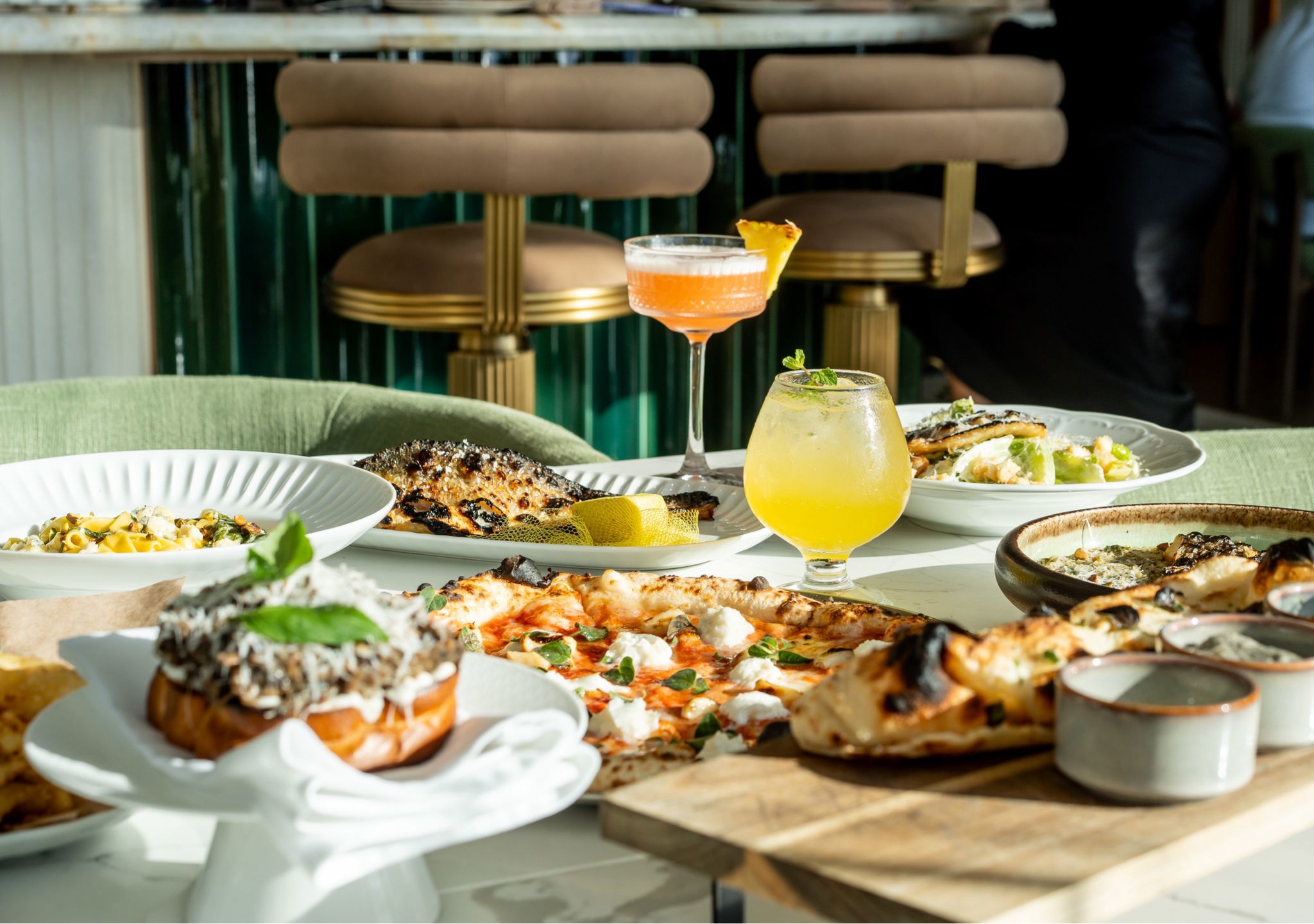 סאנסט קיטצ'ן הרצליה Sunset Kitchen - מסעדה ים תיכונית בהרצליה פיתוח, הרצליה