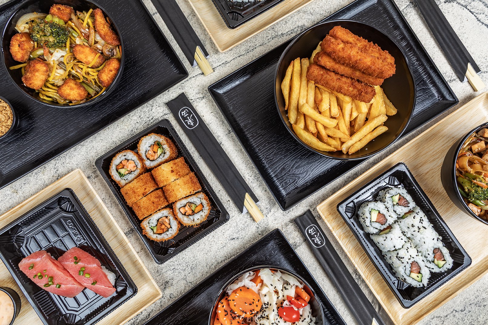 תמונה של העברית קפה וסושי - 3