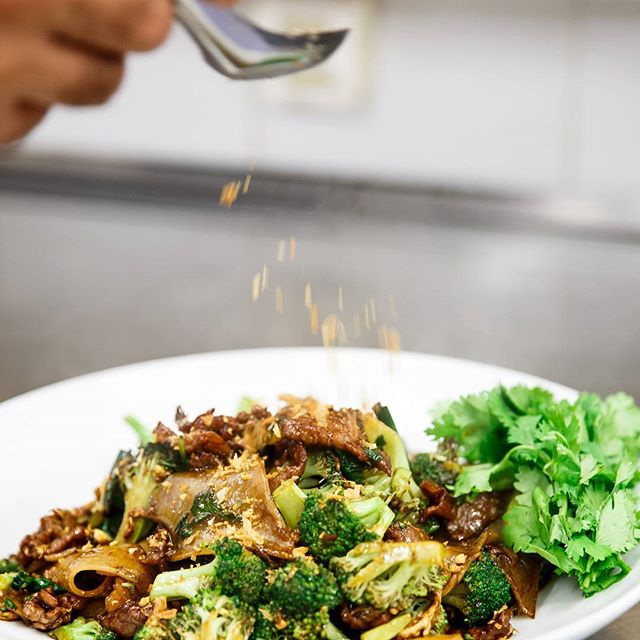 נאם תל אביב נאם תל אביב