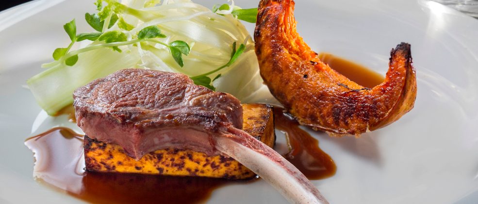 מנת צלעות חג של מלון ממילא (צילום: אנטולי מיכאלו)