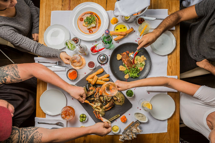 על המים. צילום: יחסי ציבור