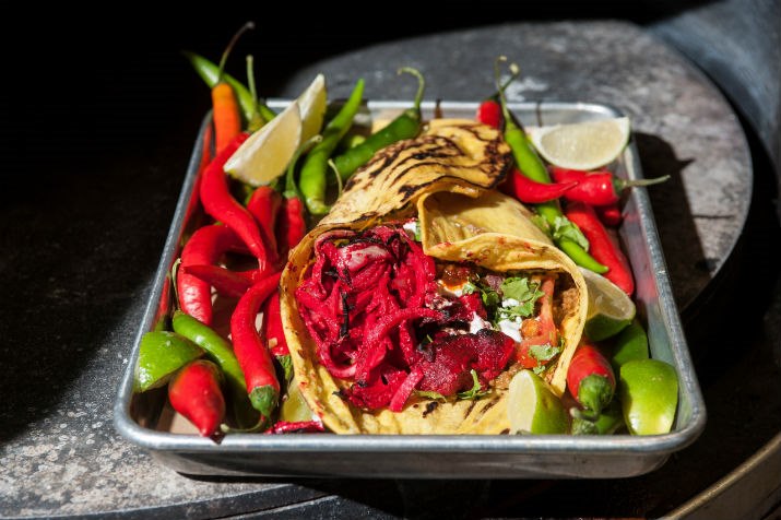 נאן משודרג בקפטן קארי החדש של רושפלד. צילום: איליה מלניקוב