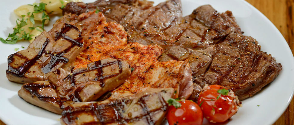 ביקור במסעדת גחלים הכשרה ברמת גן