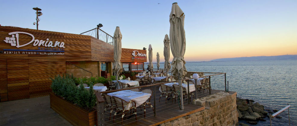 אוכלים בדוניאנא