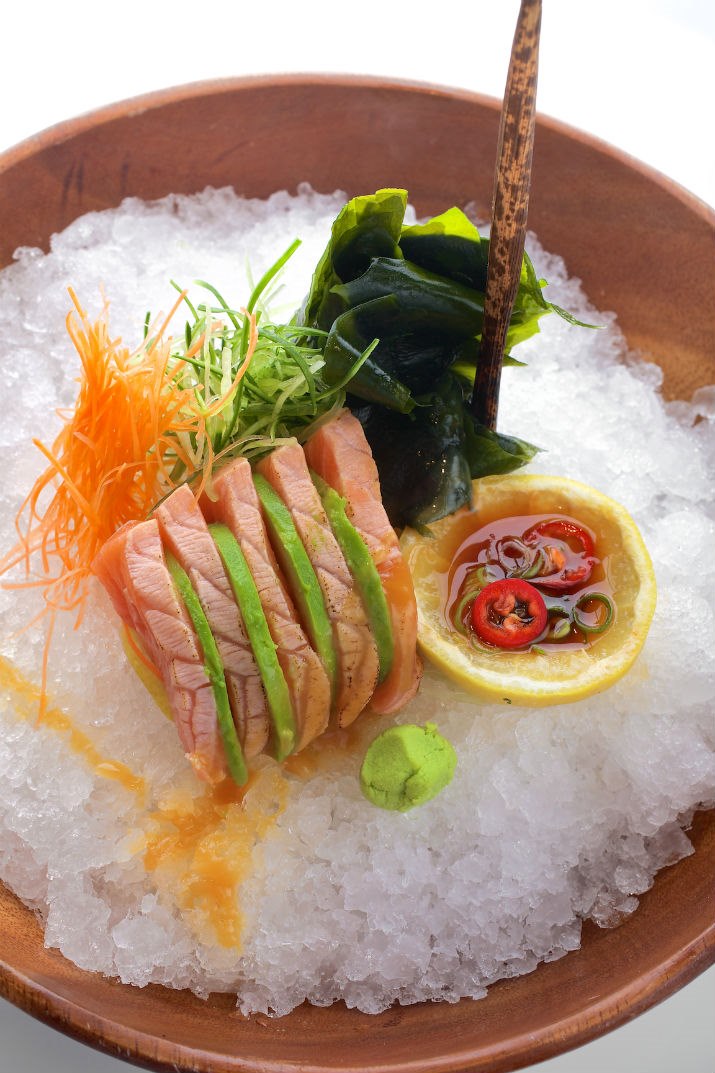 טאטאקי סלמון ב-tyo. צילום: סטודיו דרור כץ טאטאקי סלמון ב-tyo. צילום: סטודיו דרור כץ