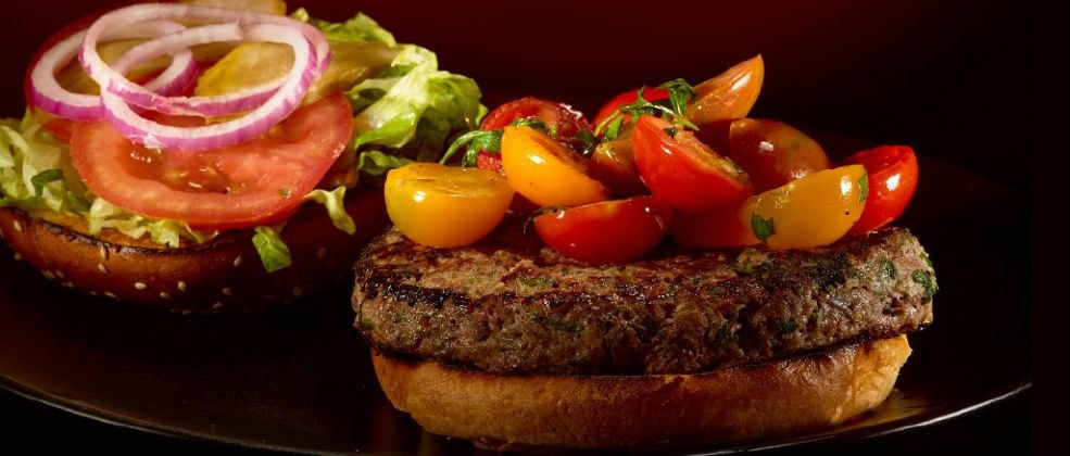 לא מתאפקים בבלאק בזכרון יעקב