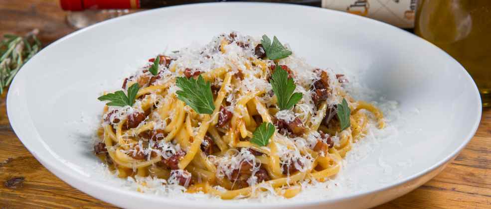 פסטה קרבונרה של Nizza (צילום: באדיבות המקום)