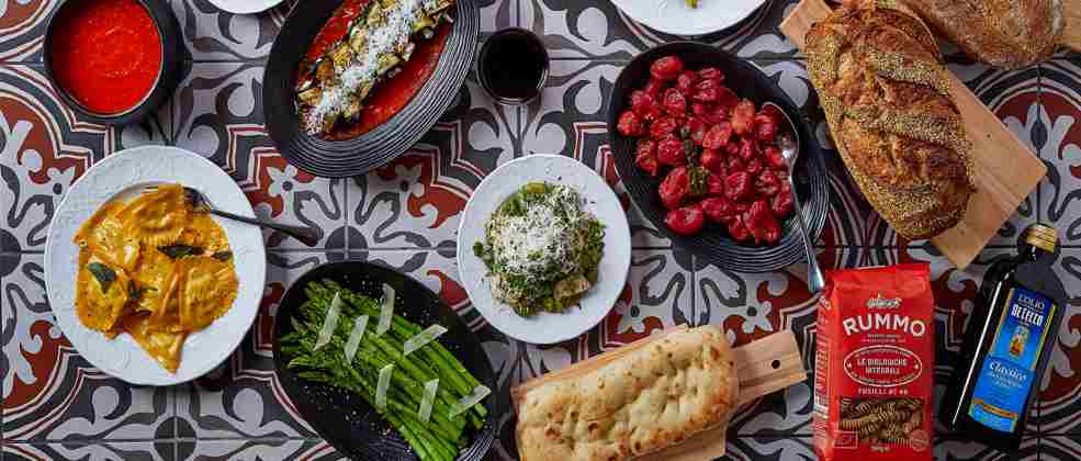 מעדנית ספונטיני (צילום: אפיק גבאי)