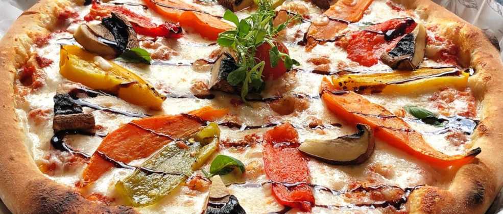 פיצה במסעדת לה תבור (צילום: באדיבות המקום)