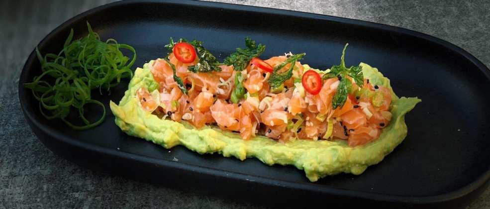 טרטר סלמון של מסעדת טאיה (צילום: באדיבות יח"צ)