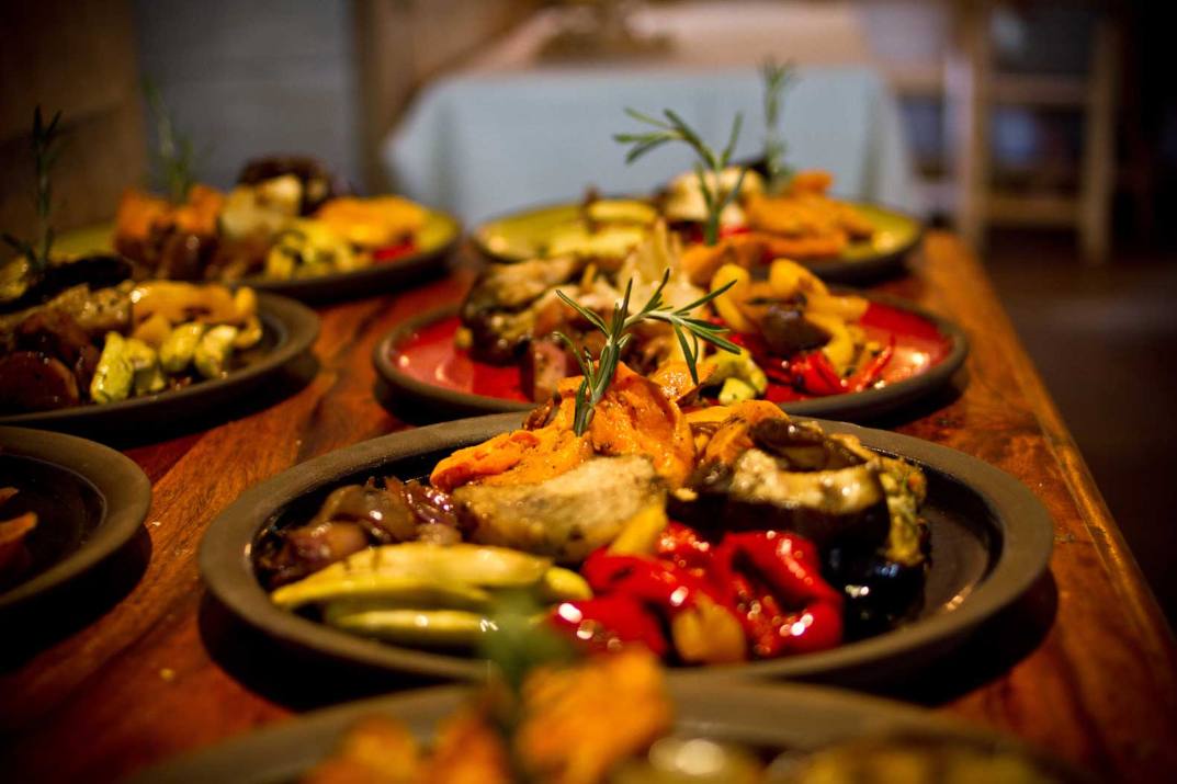ירקות מהתנור במסעדת אדמה ביסטרו (צילום: באדיבות המקום)