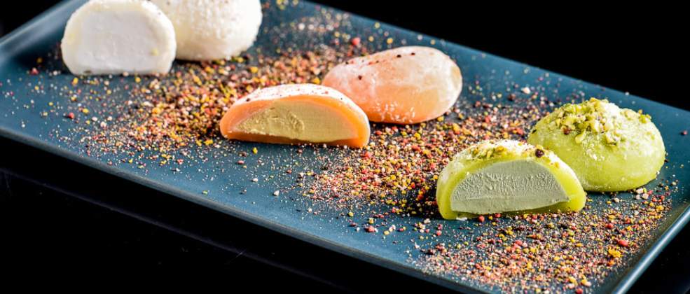 קינוח מוצ'י במסעדת אישימוטו אבן יהודה (צילום: באדיבות המקום)