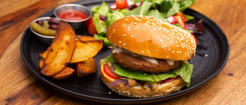הביונד מיט של נוקטורנו (צילום: קובי שרביט) הביונד מיט של נוקטורנו (צילום: קובי שרביט)