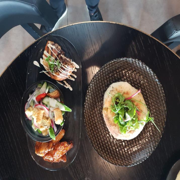 ארוחת טעימות בלחם בשר נתניה (צילום: באדיבות המקום)