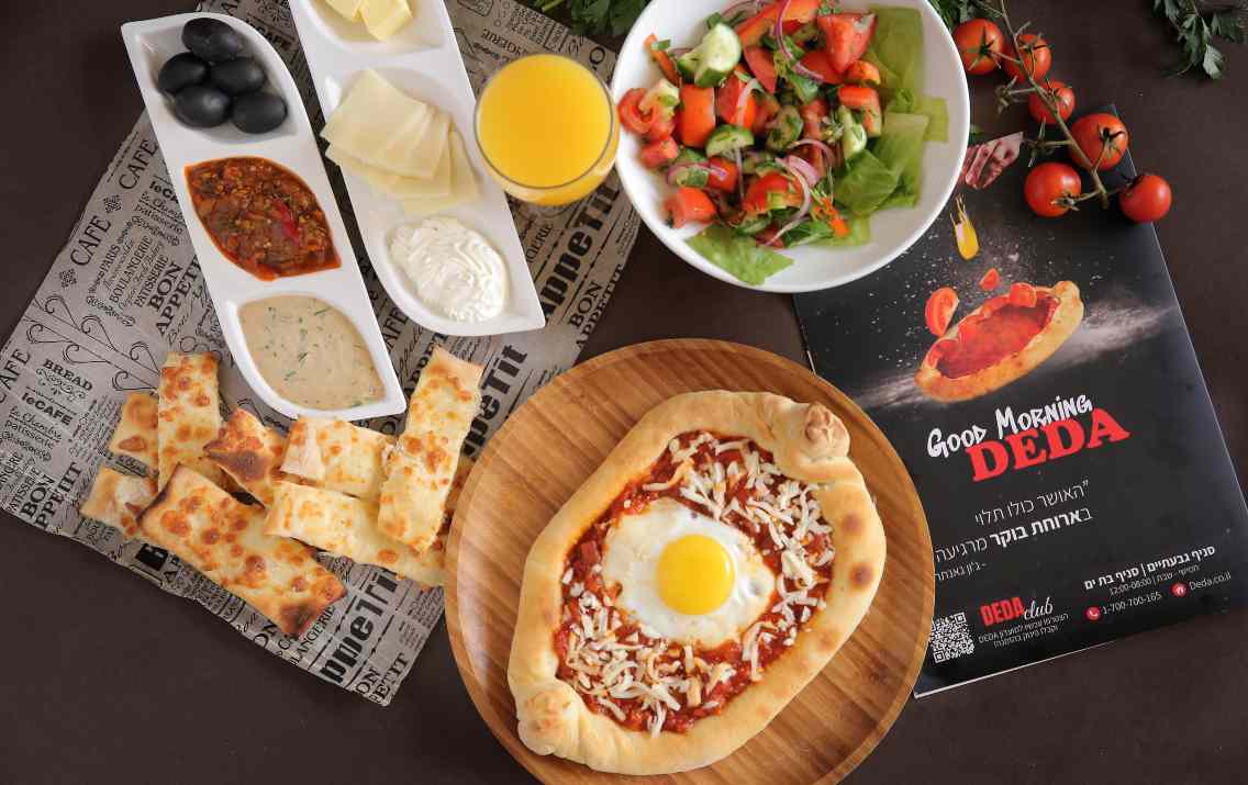 ארוחת בוקר גיאורגית בדדה (צילום: באדיבות המקום)