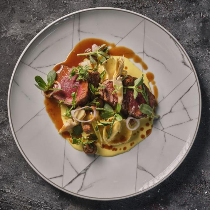 פילה בקר וטורטליני במסעדת תל יצחק (צילום: אנטולי מיכאלו)