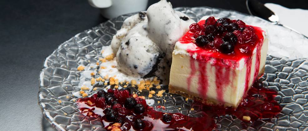 קינוח במסעדת ניין בר הרצליה (צילום: באדיבות המקום)