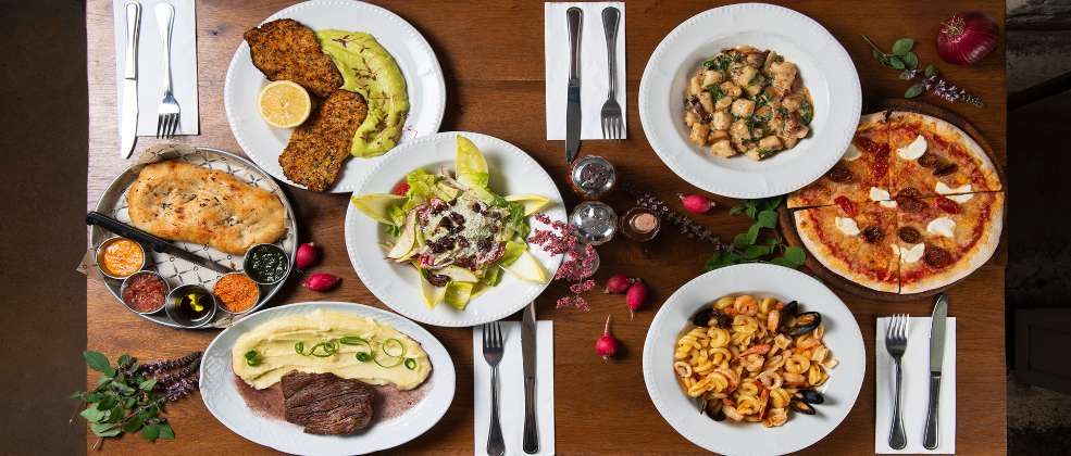 מסעדת אלורה תל אביב (צילום: דרור ורשבסקי)