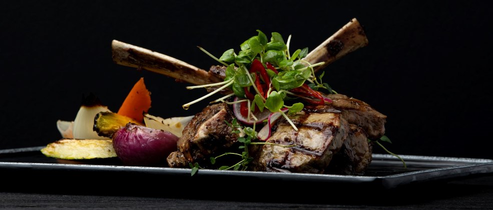 מנת בשר של מסעדת ערמונים, שדה יואב (צילום: באדיבות המקום)