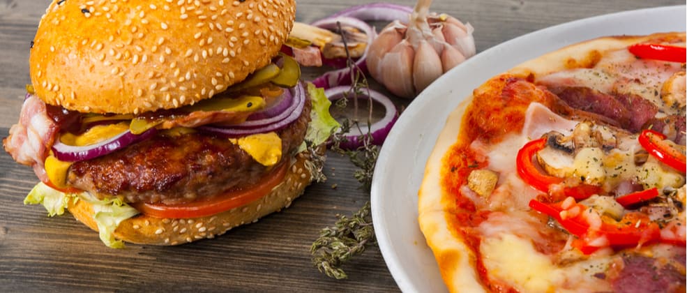 קישור לכתבה בשם יום הפאסט פוד: מה החטא שלך? יום הפאסט פוד: מה החטא שלך?