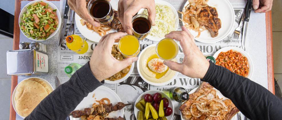 קישור לכתבה בשם פונדק אסא – מסעדת הדרכים המיתולוגית בבית דגן פונדק אסא – מסעדת הדרכים המיתולוגית בבית דגן