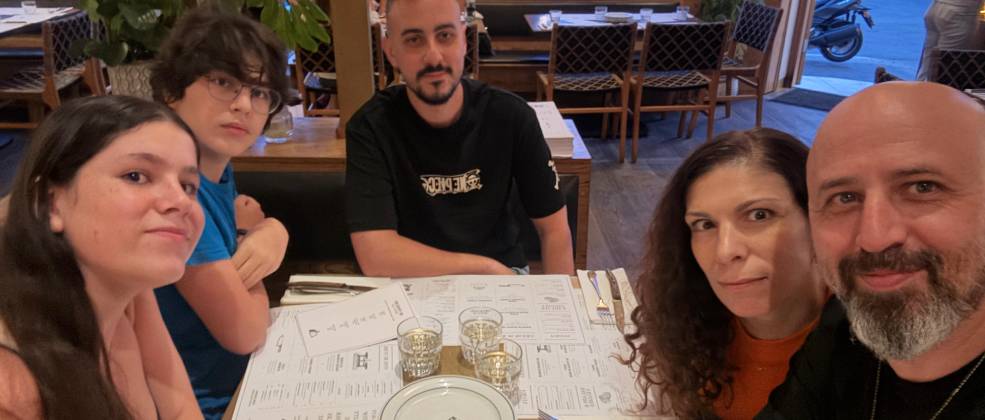 5 מנות, נויפלד אחד